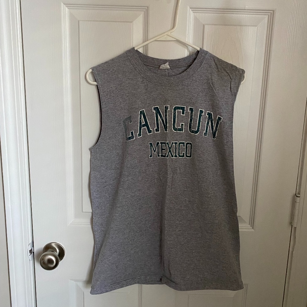 Gray Cancun Mexico Muscle Tee
